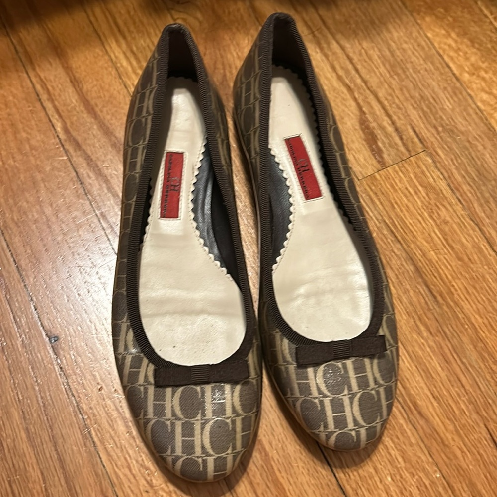 CH Carolina Herrera ballerina flats size 39 worn twice